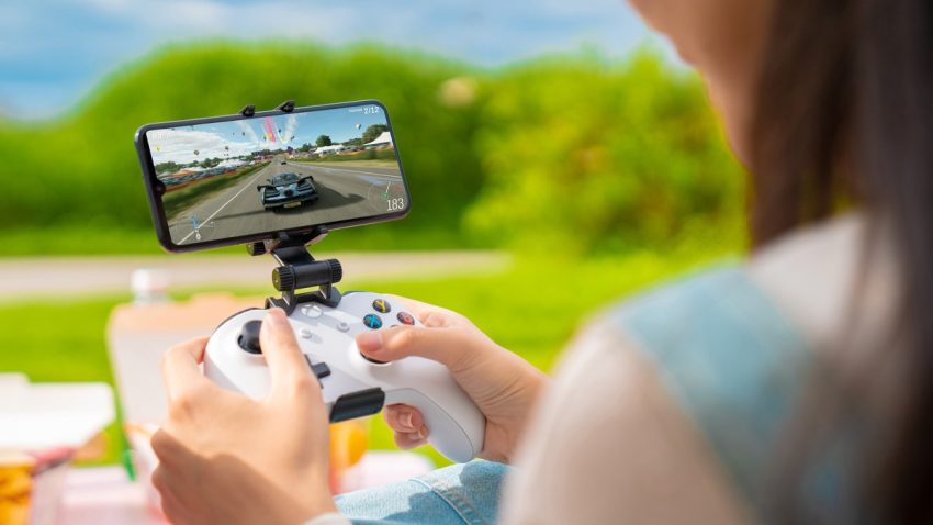 Microsoft, 2023’te Xbox TV Akış Cihazını Piyasaya Sürmeyi Planlıyor!