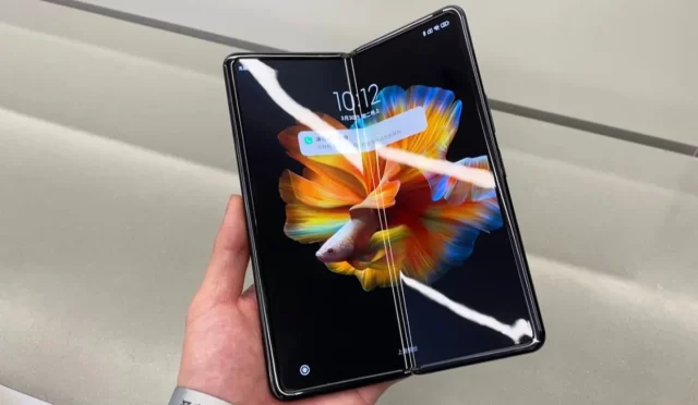 Xiaomi Mix Fold 3 periskop Kamerasıyla Gümbür Gümbür Geliyor