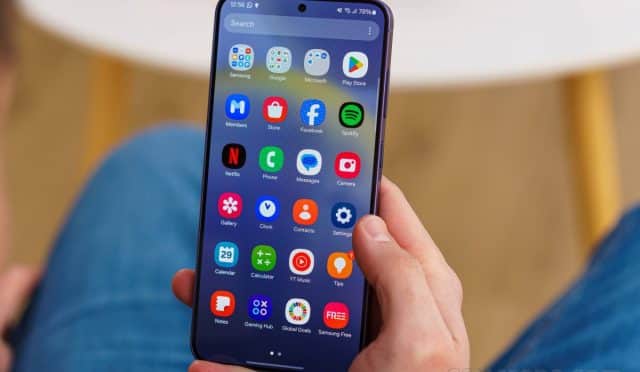 One UI 7 Beta Sürümü Eylül Ayına Ertelendi!